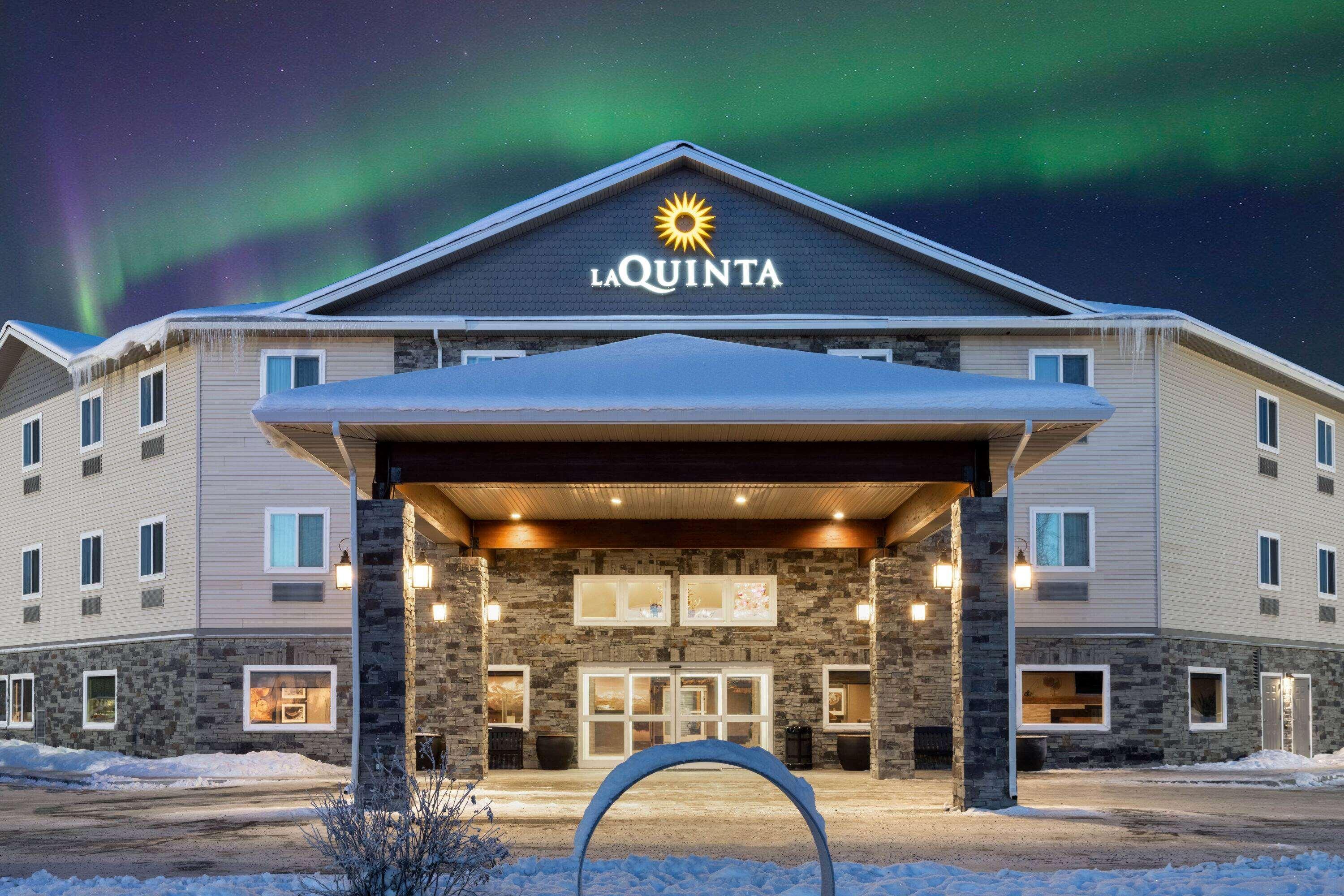 La Quinta By Wyndham Fairbanks Airport Hotel Екстериор снимка