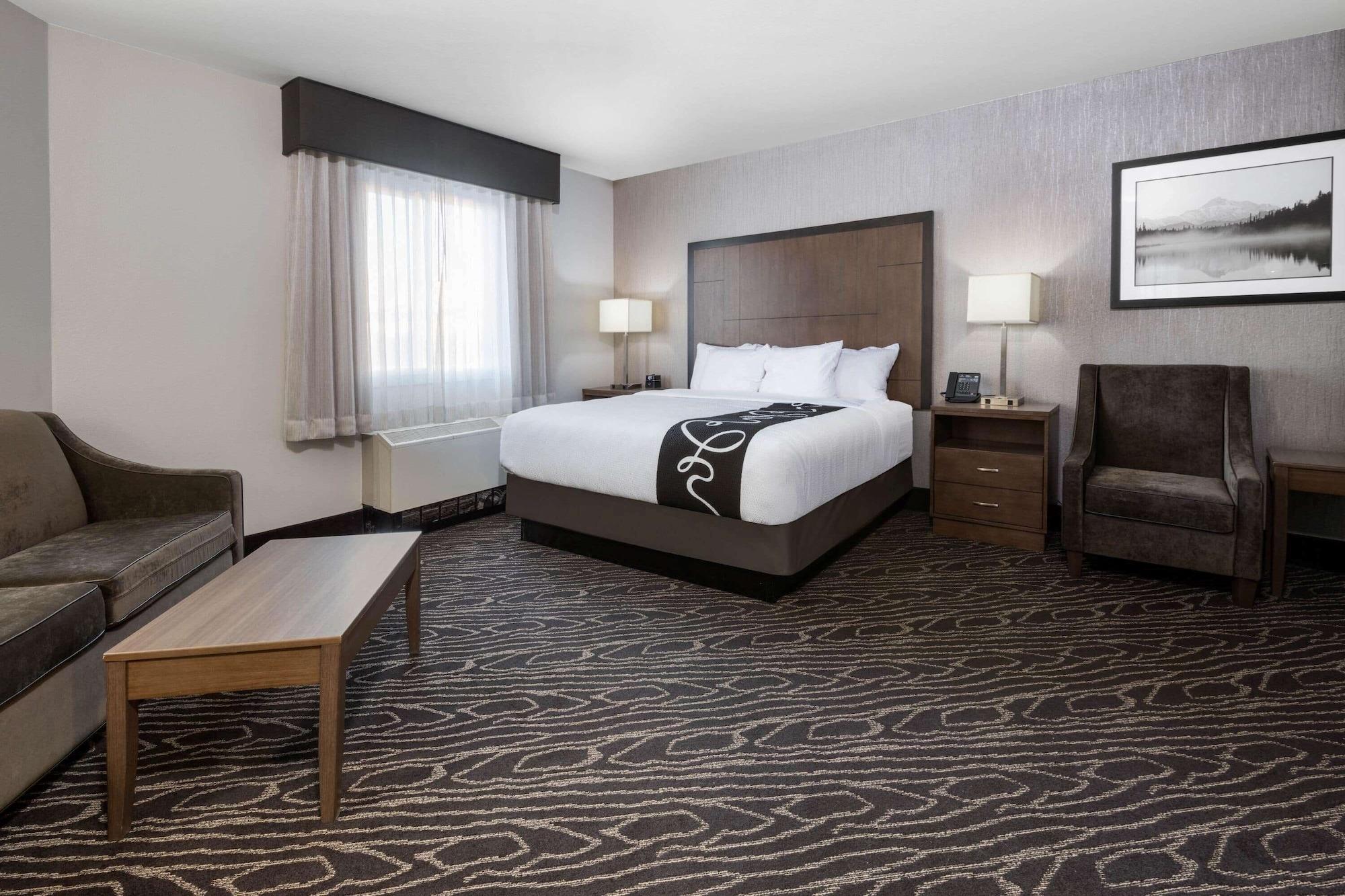 La Quinta By Wyndham Fairbanks Airport Hotel Екстериор снимка
