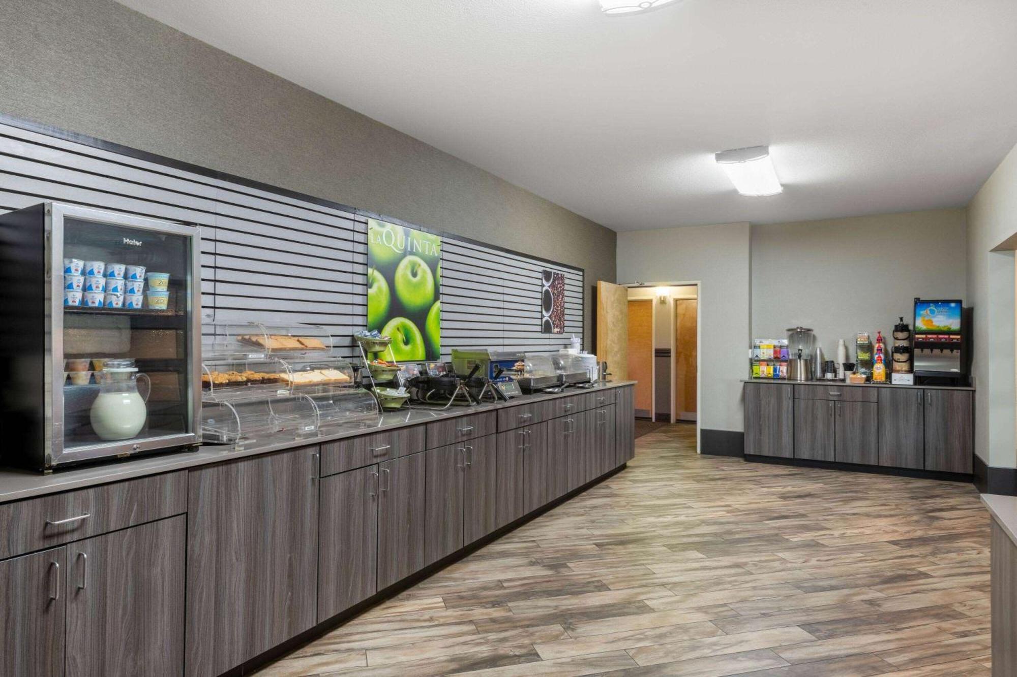 La Quinta By Wyndham Fairbanks Airport Hotel Екстериор снимка